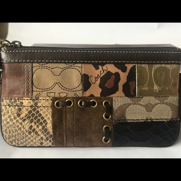 Coach patchwork wristlet - Picture 2 of 5